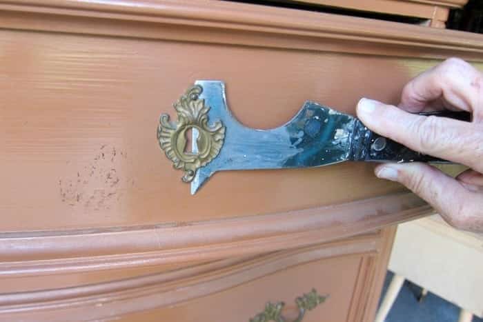 how to remove decorative details from furniture
