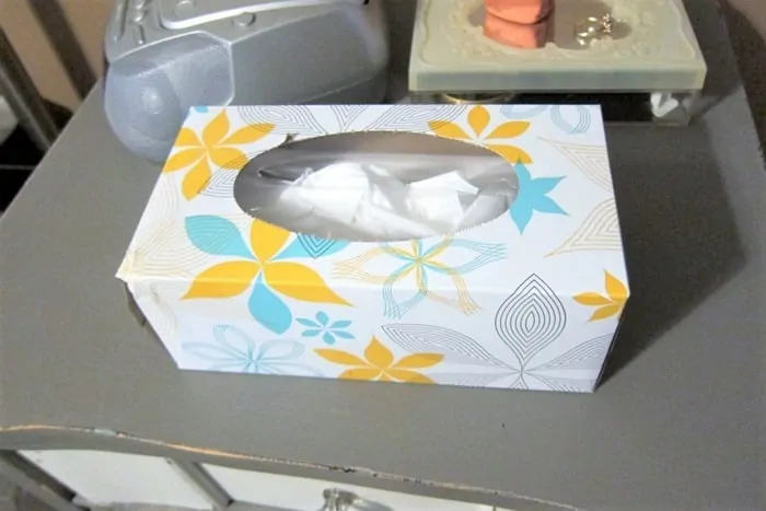 tissue box colors were inspiration for new room decor