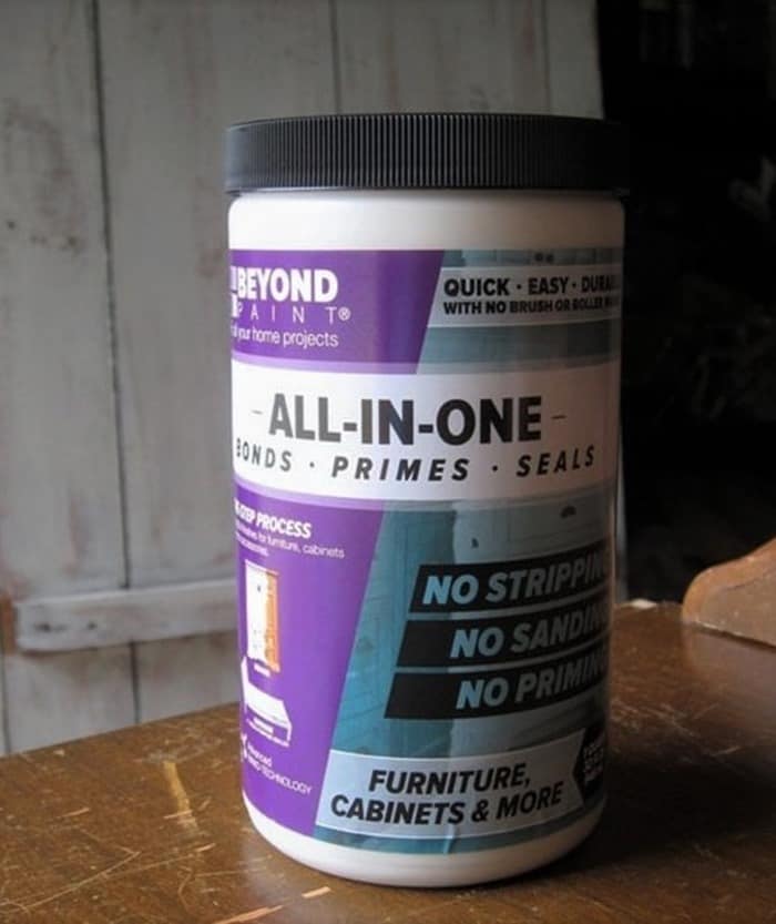 Beyond-paint-for-furniture-and-cabinets-requires-no-priming-or-waxing- (2)