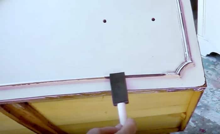 how to apply paint for antiquing furniture