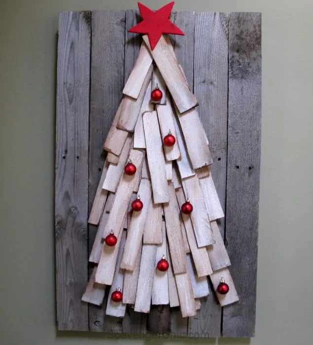Pallet Wood Christmas Tree by My Repurposed Life, 150 Simple DIY Christmas Decorating Ideas