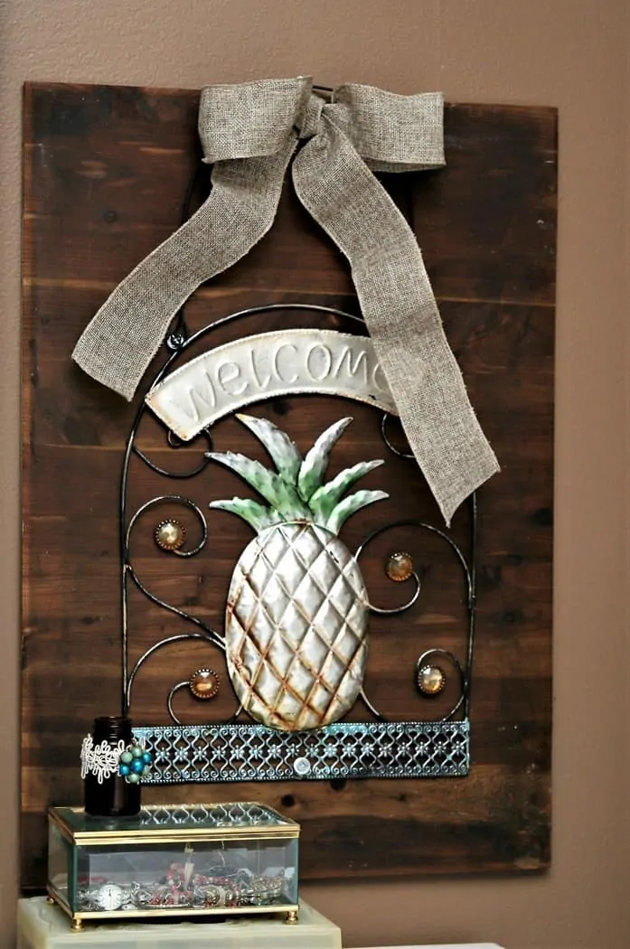Pineapple Welcome Sign Wall Decor
