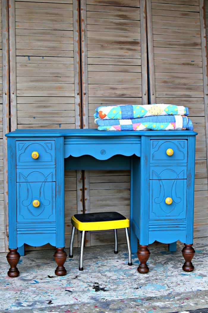 How To Cover Furniture Scratches And Wet Distress Paint