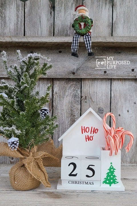 perpetual calendar by My Repurposed Life, thrifty diy ideas perpetual calendar by My Repurposed Life, thrifty diy ideas