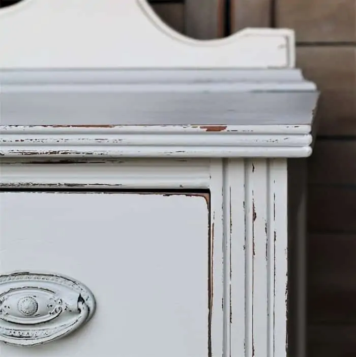 How To Distress Latex Paint Using Sandpaper – Dresser Makeover