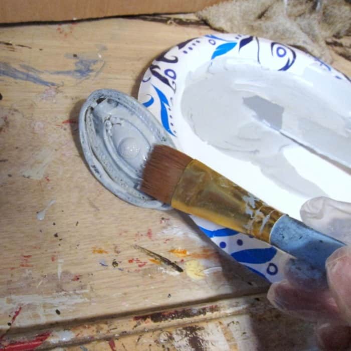 painting a drawer pull