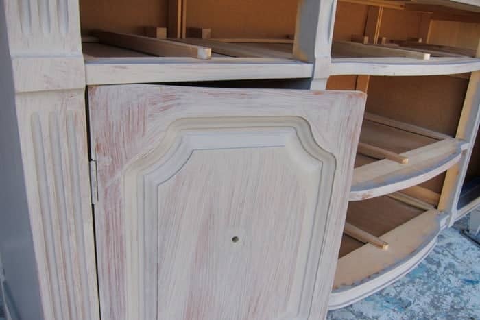 Miss Lillian's No Wax Chock Paint English Tapestry color, Special Furniture Paint Technique