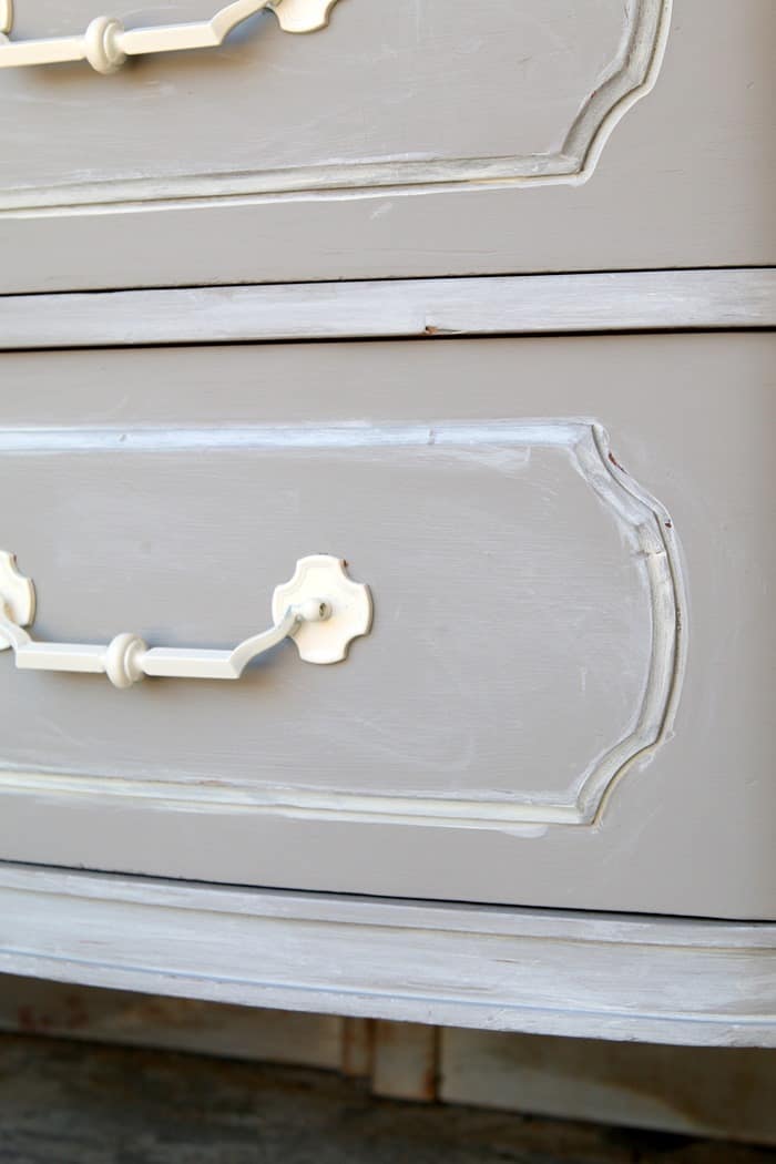 spray paint furniture hardware white for better furniture makeovers, Special Furniture Paint Technique