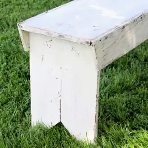 How to repaint an old bench.