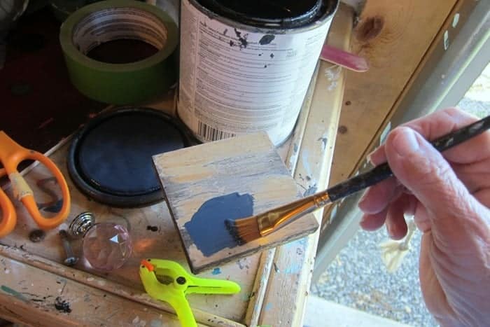 how to use a layering block to faux distress or layer paint