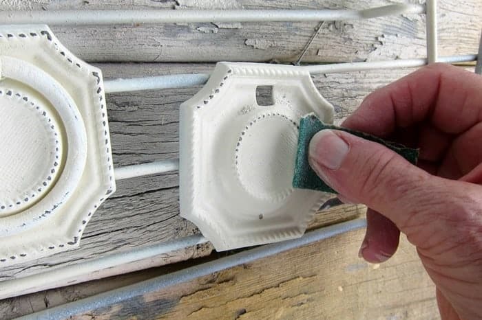 how to distress painted furniture knobs and drawer pulls (2)