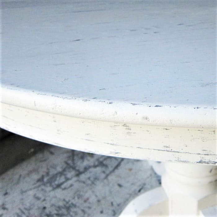 how to faux distress white paint with a layering block and dark paint