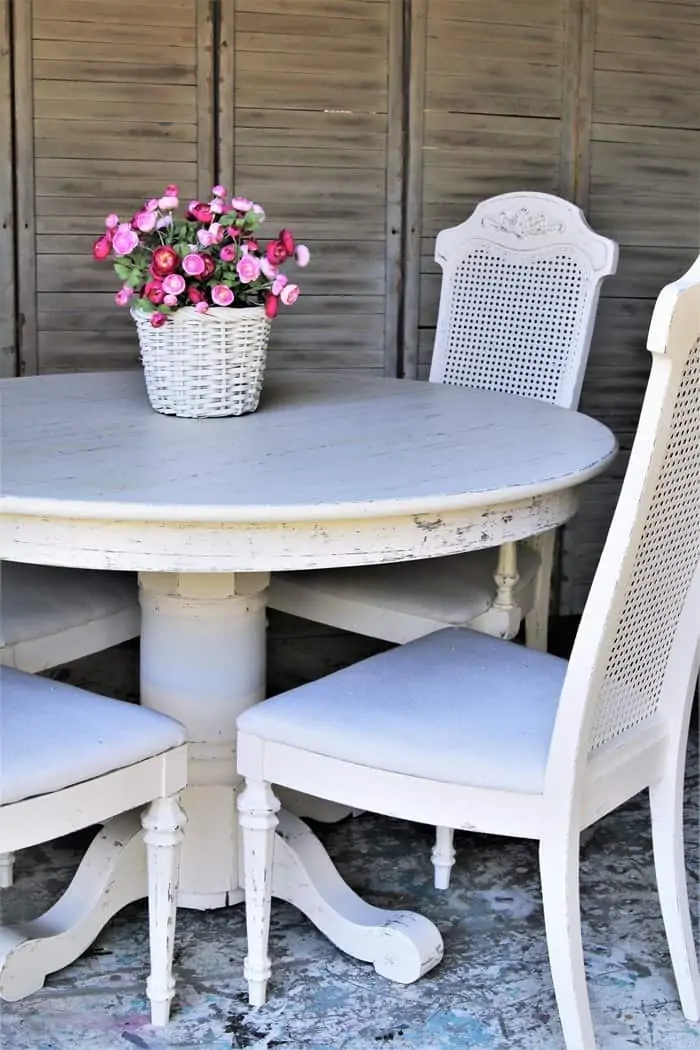 how to paint furniture white