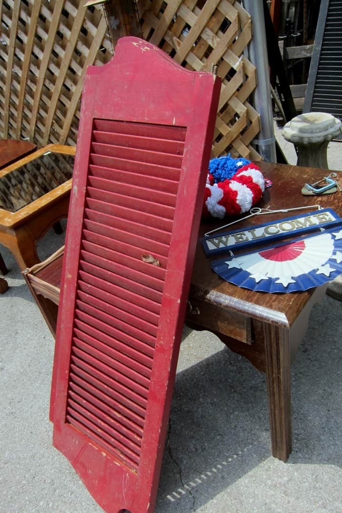 old shutter to recycle into a welcome sign