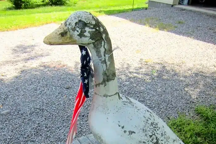 goose statue to paint