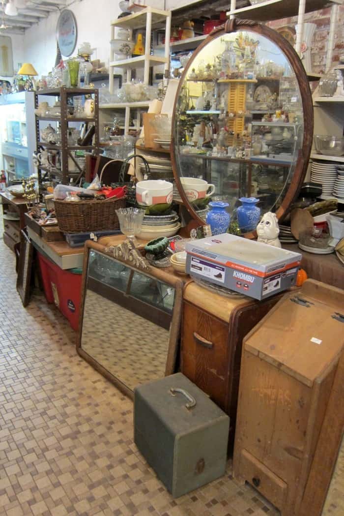 my favorite junk shop and trreasured finds (14)