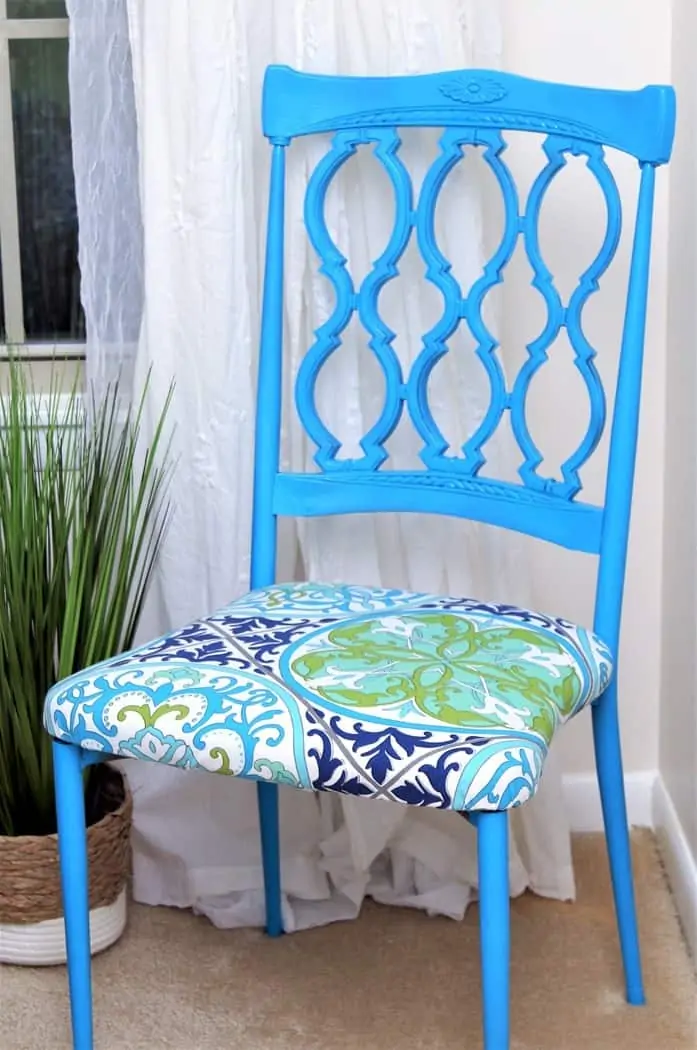 How to paint metal chairs and re-cover fabric chair seats