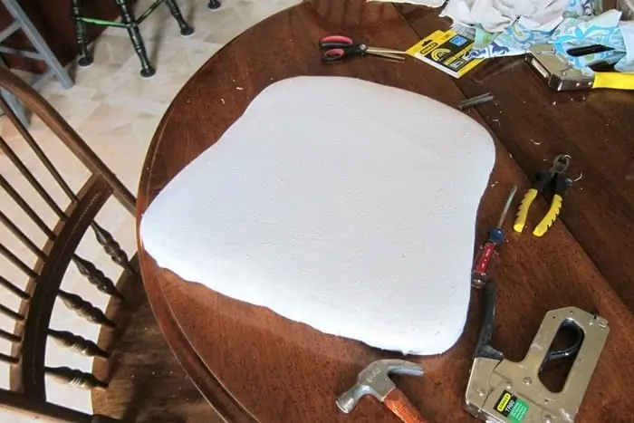 cover a dining room chair seat with drop cloth