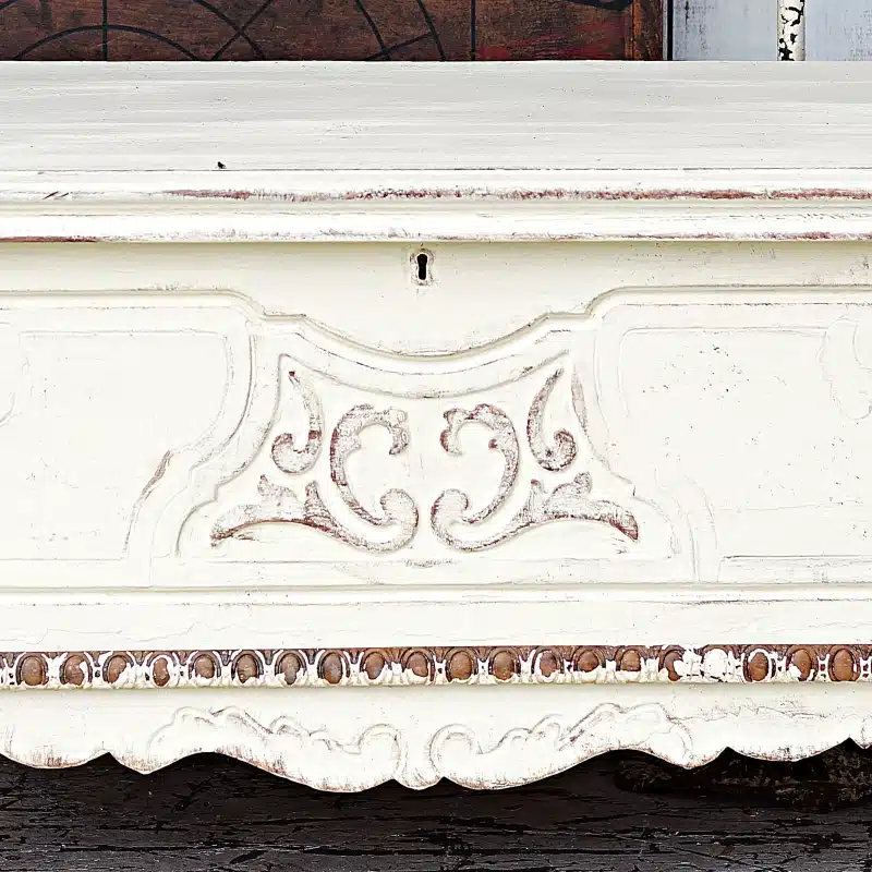 how to distress detailed furniture and antique the paint