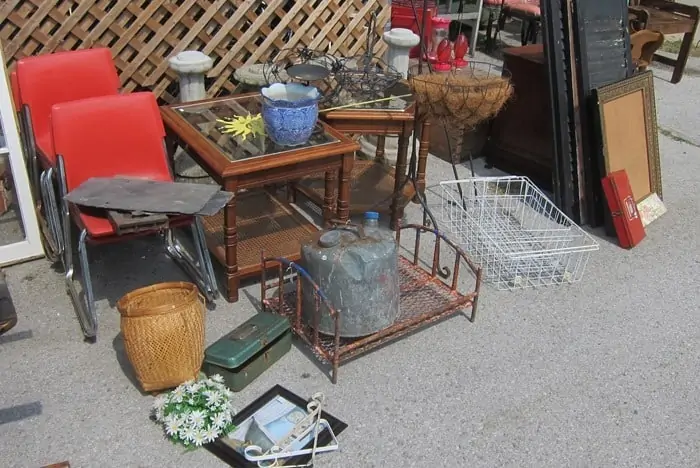 junk treasures from my favorite junk shop in Kentucky shopping trip by Petticoat Junktion (13)