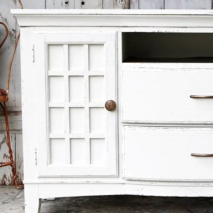 How to paint fake wood furniture