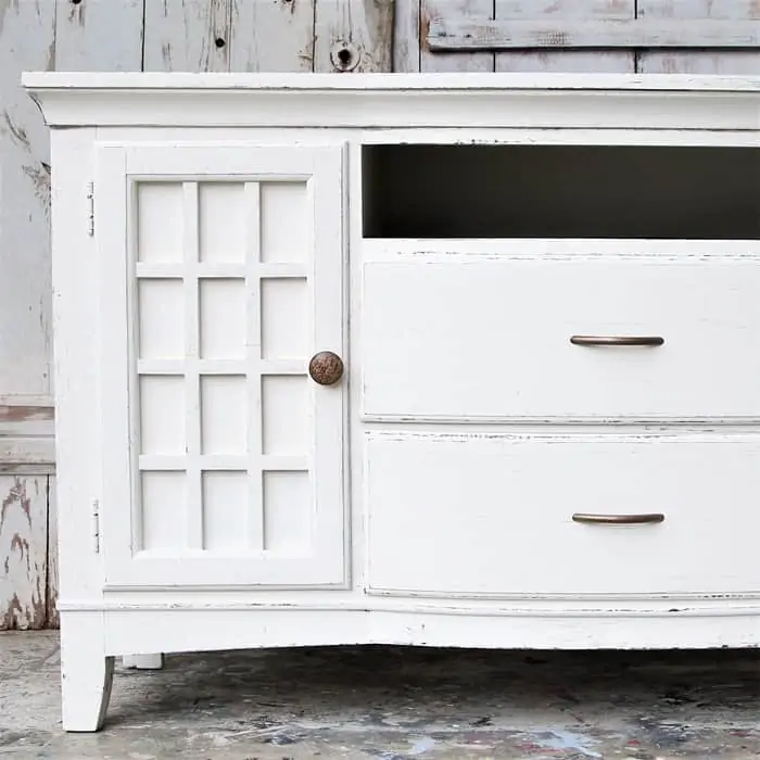 how to paint fake wood furniture and distress the white paint