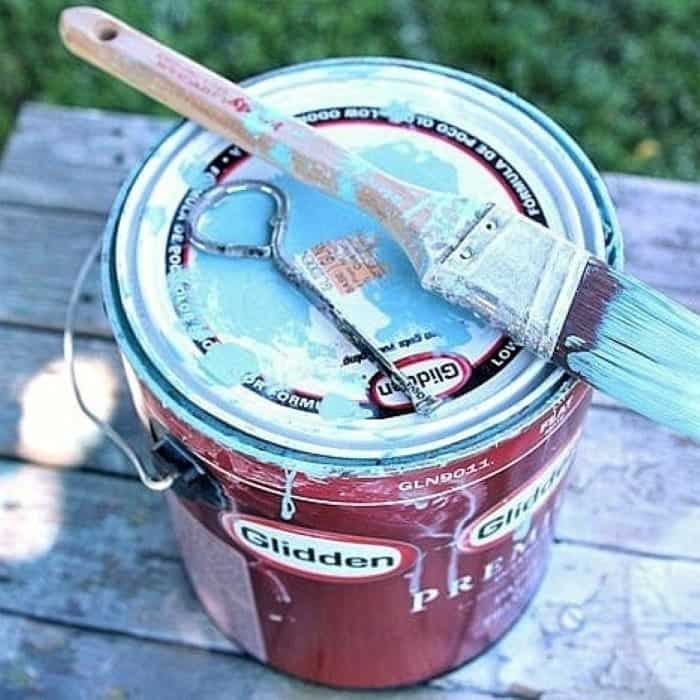 can of Glidden oops paint color blue (2)