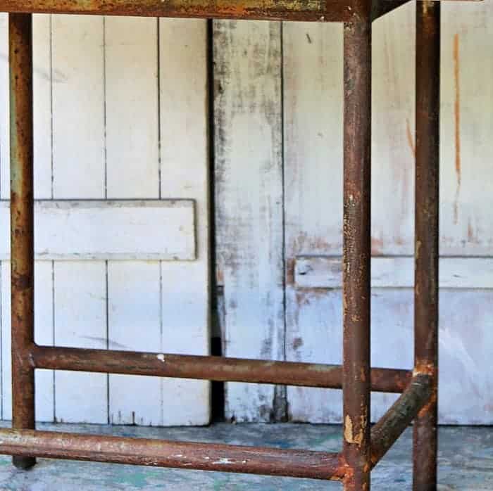how to use an iron base to make a rustic table