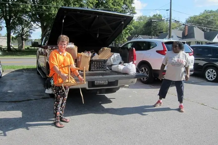 Mrs. Francis at my favorite junk shop Petticoat Junktion