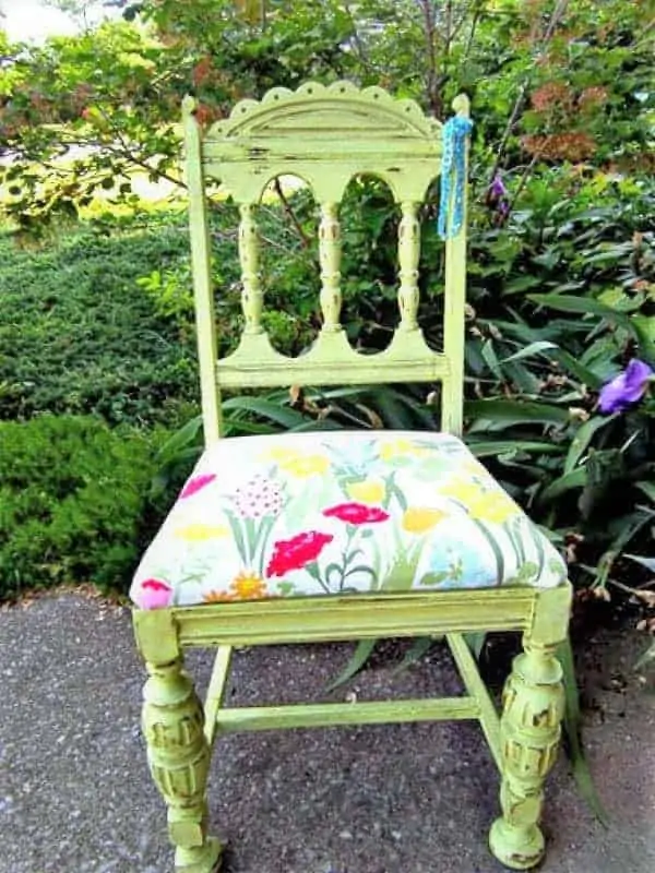 Vintage painted online chairs