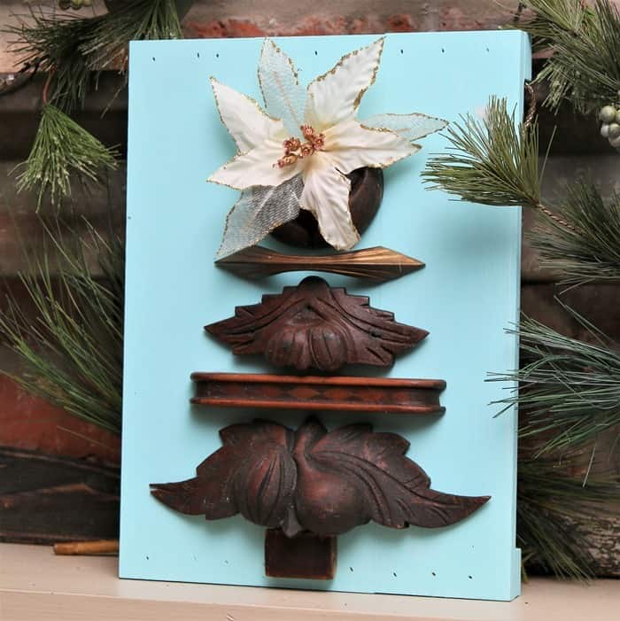 make a one of a kind antqiue wood drawer pull Christmas tree sign