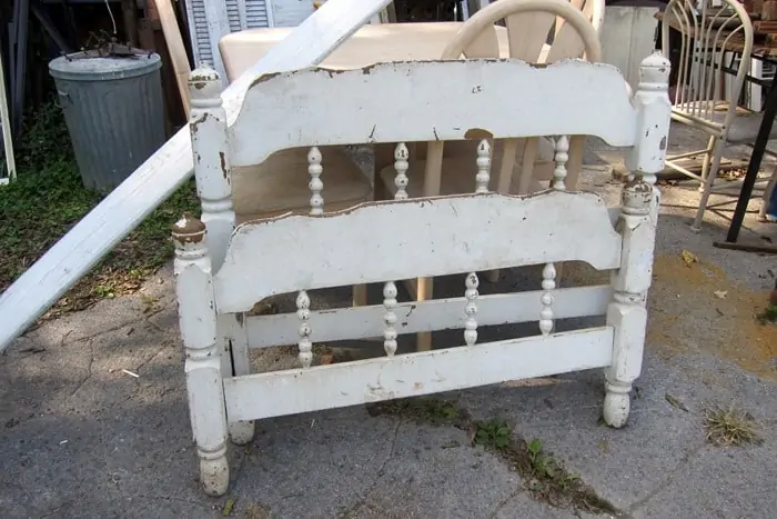 Shabby Chic White Bed And Other Junk Finds