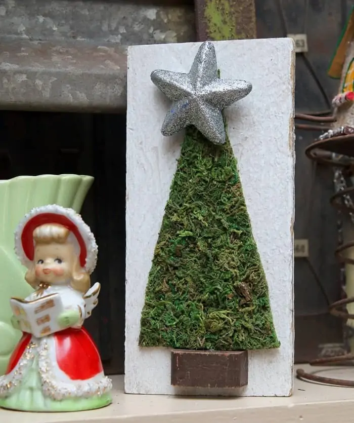 DIY moss Christmas tree with star topper