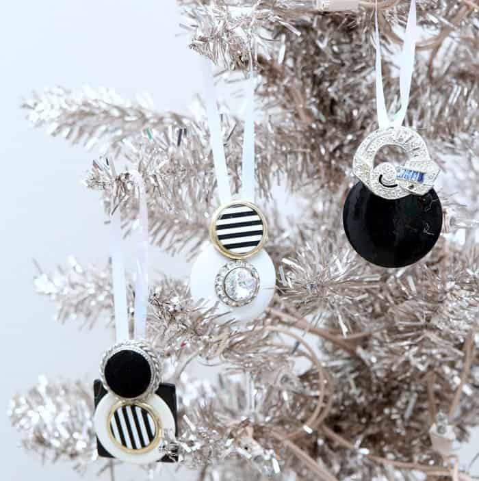 how to make tree ornaments from old jewelry