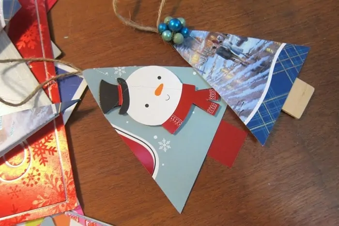 how to recycle Christmas cards into Christmas ornaments