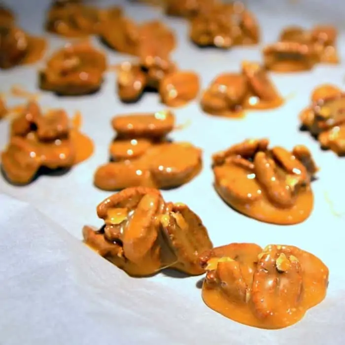 How to make Salted Chocolate Pecan Turtles (15)