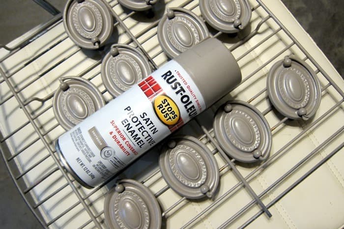 Rustoleum Spray paint color Driftwood for painting furniture pulls