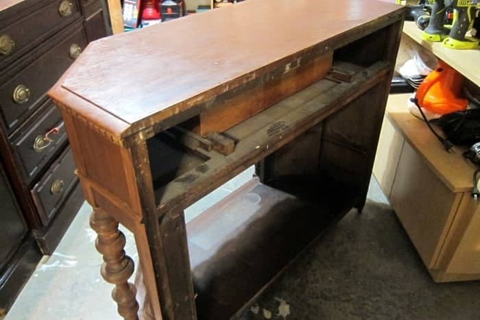 vintage wood furniture bought at auction ready for makeovers (4)