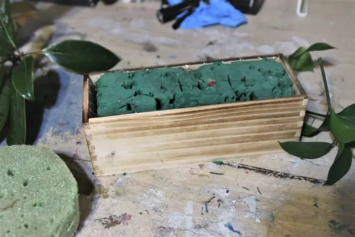 wood container for a table centerpiece (2)