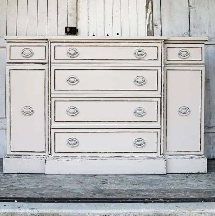 how to distress and paint a wood buffet or sideboard