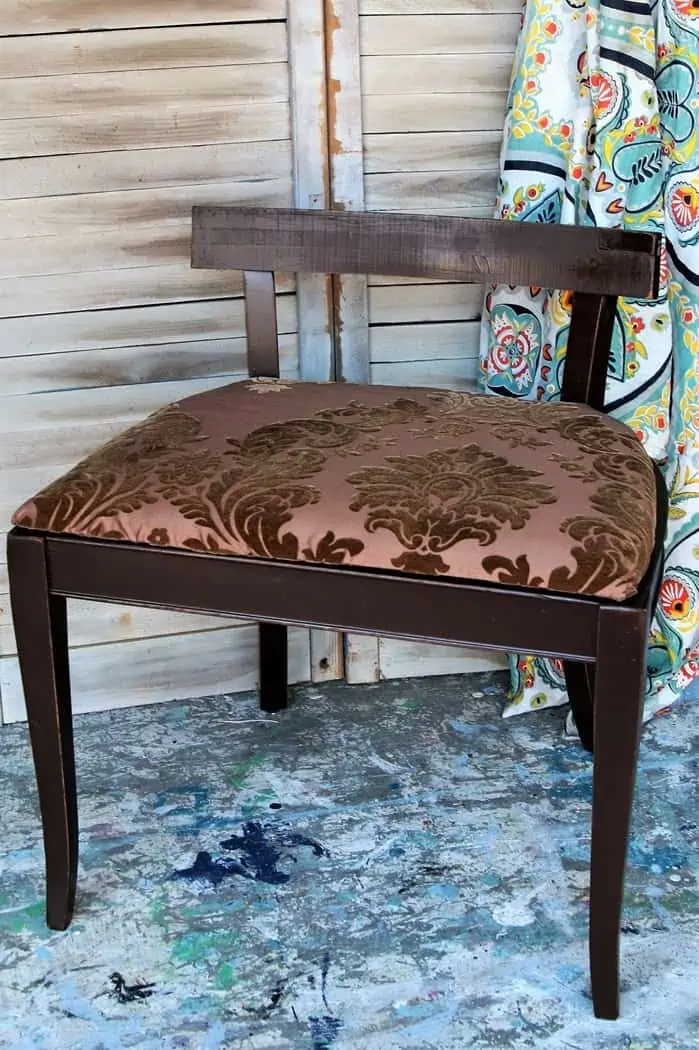 redo a wood bench with back using brown spray paint and new fabric