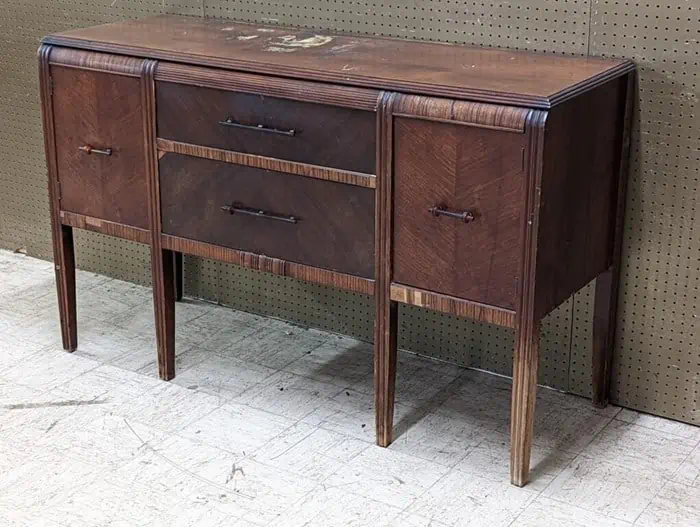 sideboard