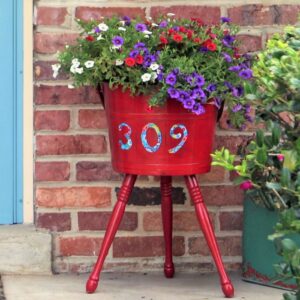 Porch flower pot with home address display idea
