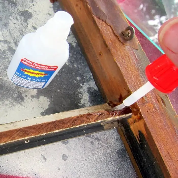 glue repair on wood