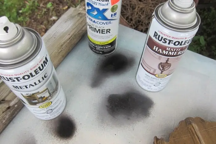 selecting spray paint color