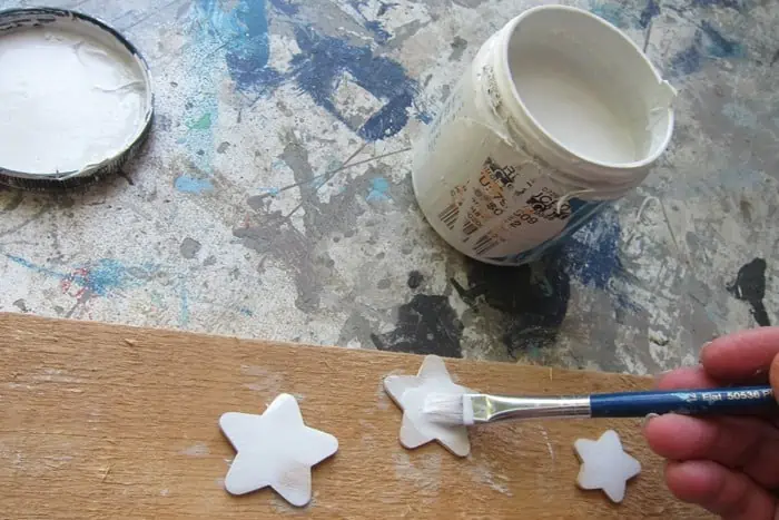 paint wood stars white