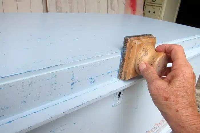 how to layer paint on furniture