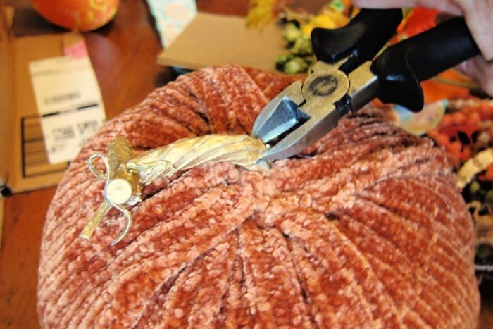 how to make sweater pumpkins