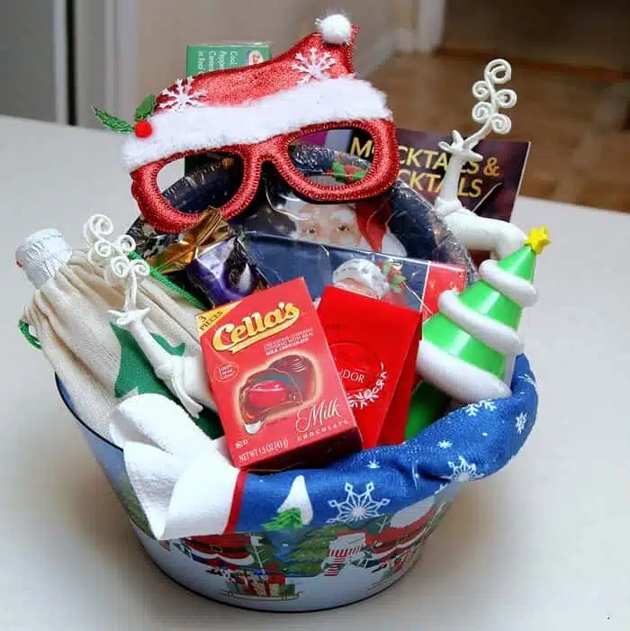 Dollar Tree Christmas Gift Basket Idea