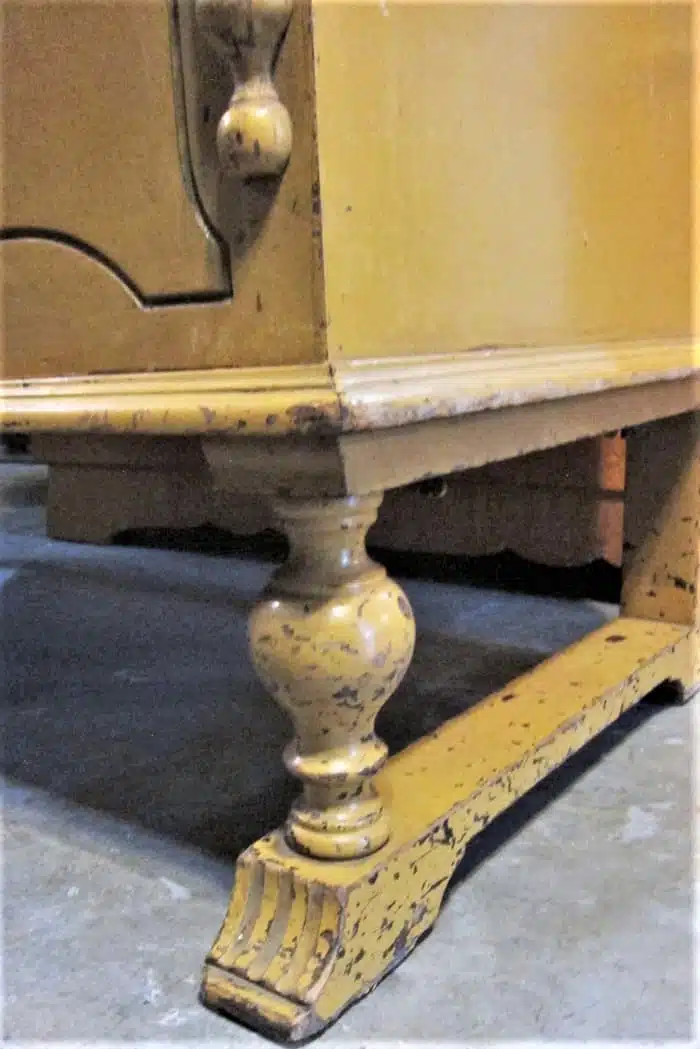 cedar chest pedestal style legs (2)